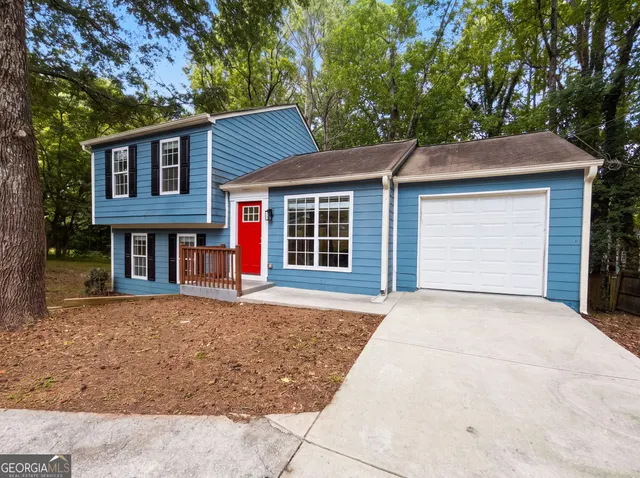 Popular LAUREL PLANT Real Estate