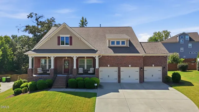 Expensive Drayton Reserve Real Estate