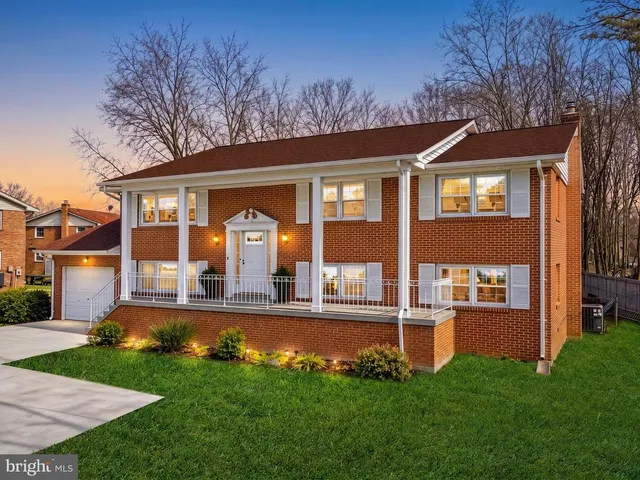 Expensive Oaklawn Real Estate