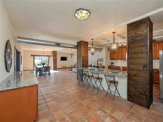 Popular Quail Hollow Real Estate