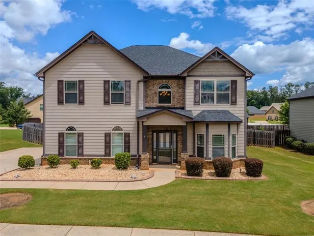 Popular SILVER RIDGE Real Estate