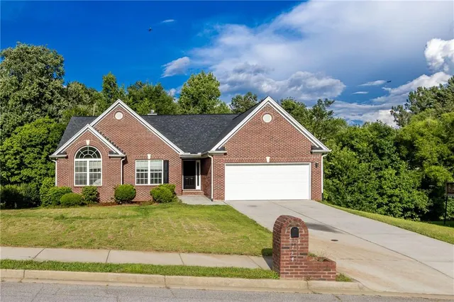 Popular Cedar Walk Real Estate