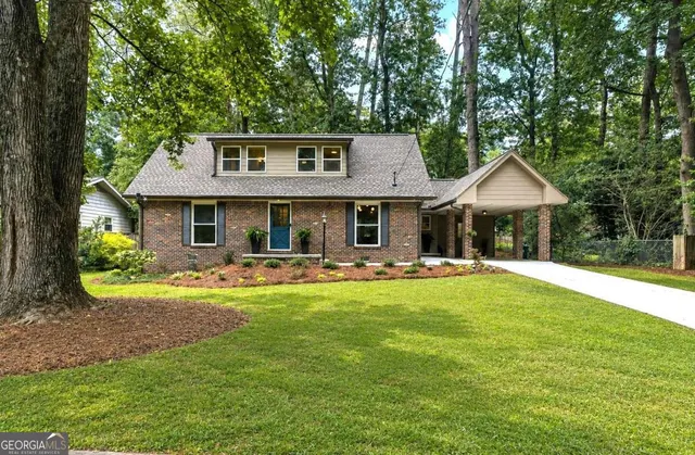 Expensive Pine Glen Real Estate