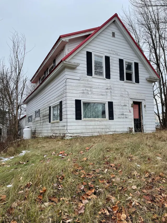 Cheap No Real Estate
