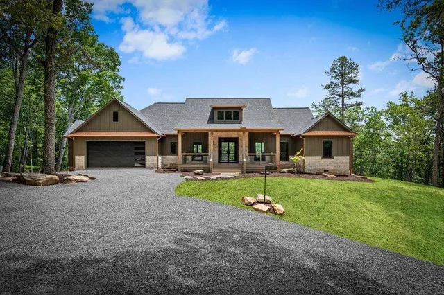 Popular Callingwood Real Estate