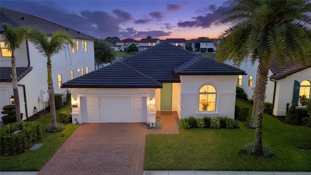 Popular ROYAL CYPRESS PRESERVE PH 2 Real Estate