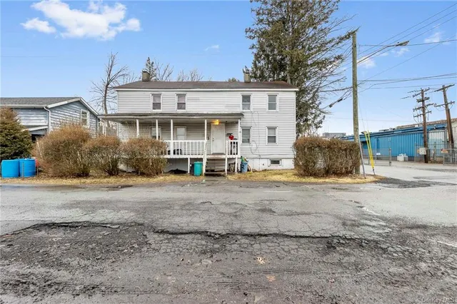 11 Railroad Avenue, Port Jervis NY 12771
