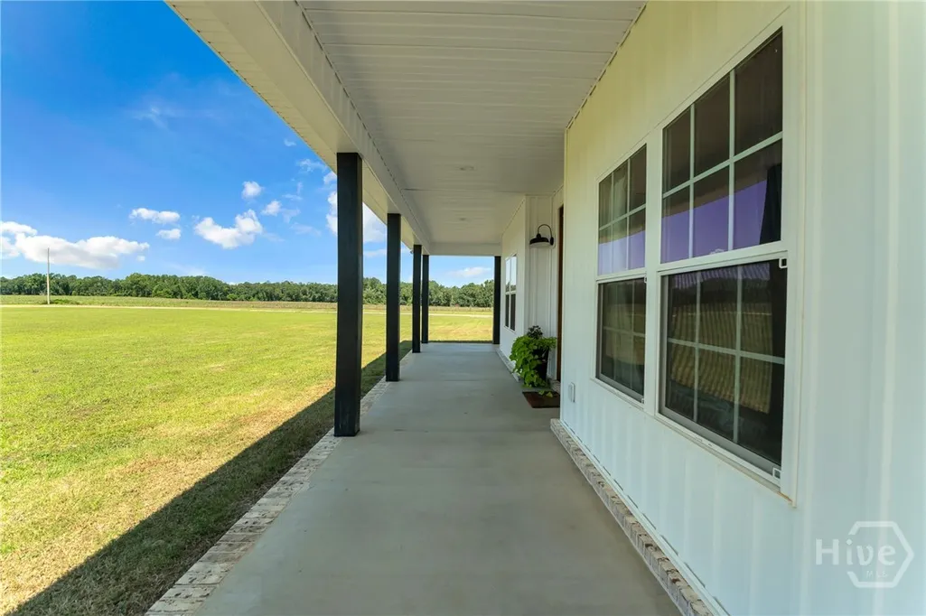 Listing Thumbnail Image 57