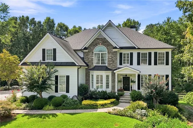 Popular Birmingham Manor Real Estate