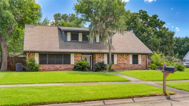 Popular Wedgewood Village Sec 03 Real Estate