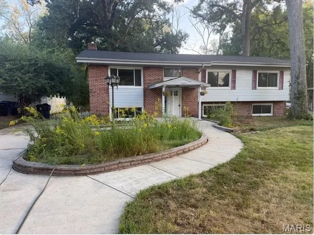 Popular Ross Estates Real Estate