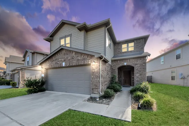 Popular Mills Crk Xing Real Estate