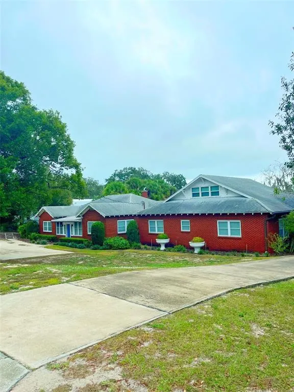 Popular LESNICK PARK Real Estate