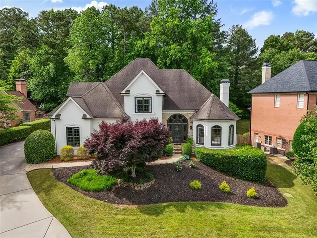 Popular Nesbit Lakes Real Estate