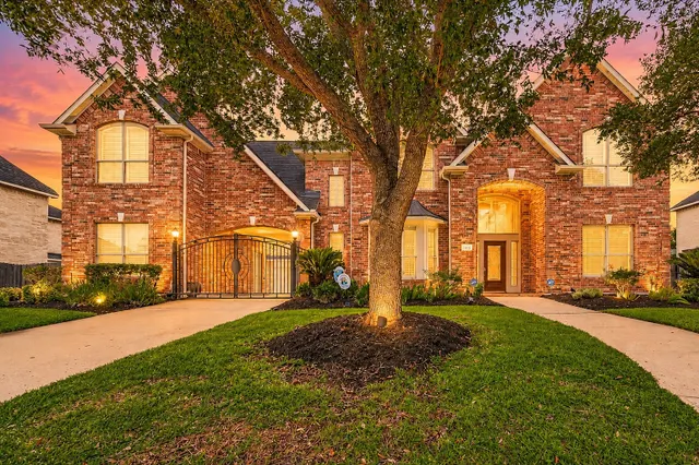 Popular Grand Lakes Ph 4 Sec 4 Real Estate