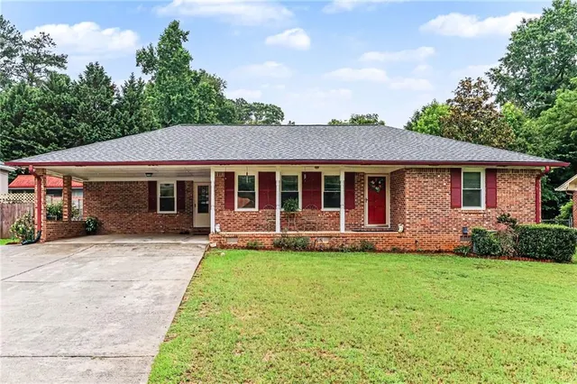 Popular Sweetwater Estates Real Estate