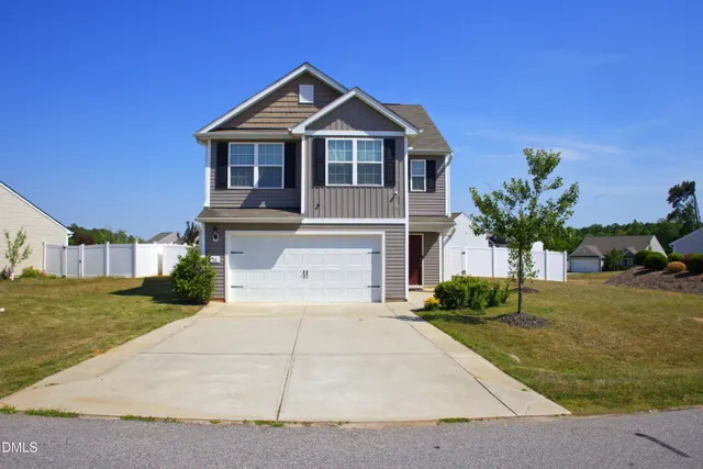Popular Hadleigh at Cedar Creek Real Estate