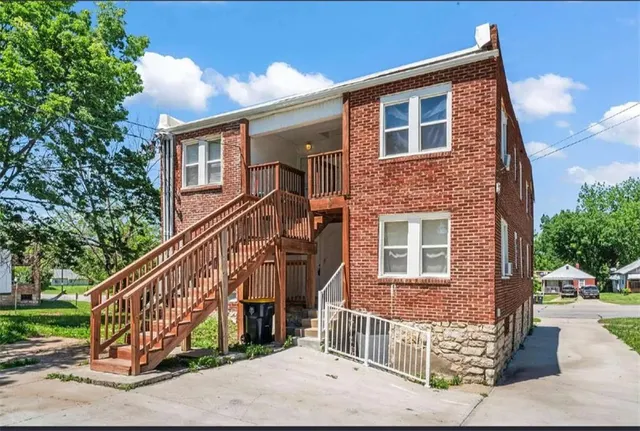 Popular Washburn Heights Real Estate