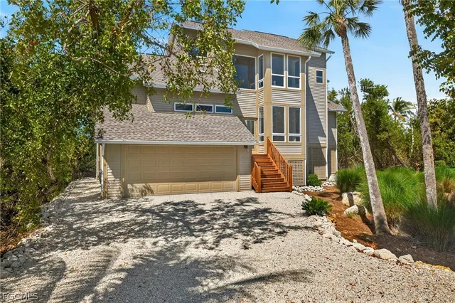 Popular GULF PINES Real Estate
