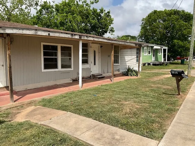 Popular Victory Freeport Real Estate