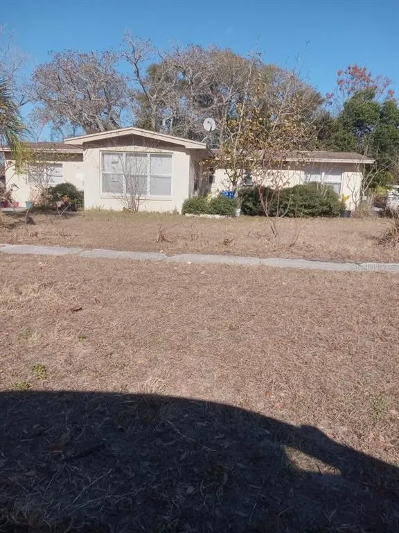 Popular DEL RIO ESTATES Real Estate