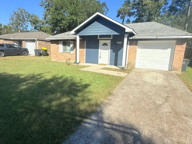 Popular Wiggins Village 03 Real Estate