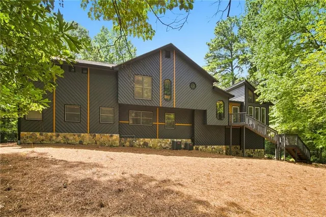 Popular BISHOP CLAUDE Real Estate