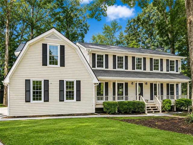 Popular WELLINGTON PLACE Real Estate