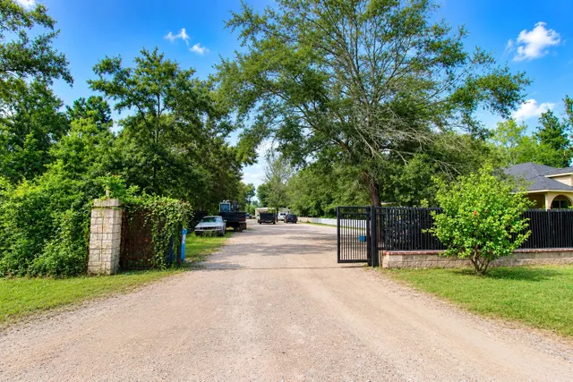 Popular Bella Vista Sec 5 Real Estate