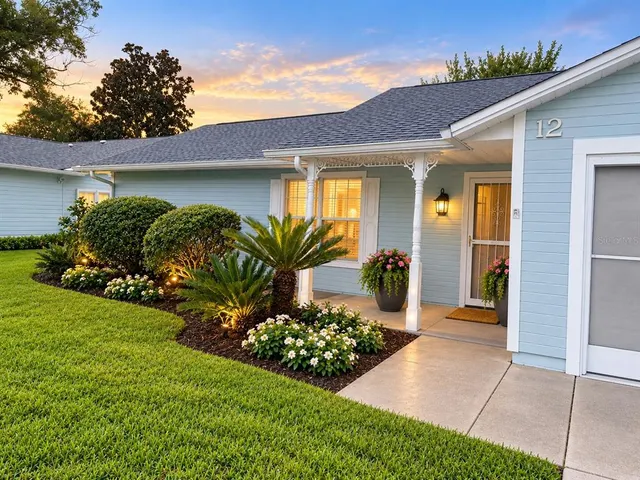 Cheap CHARLESTON SQUARE Real Estate