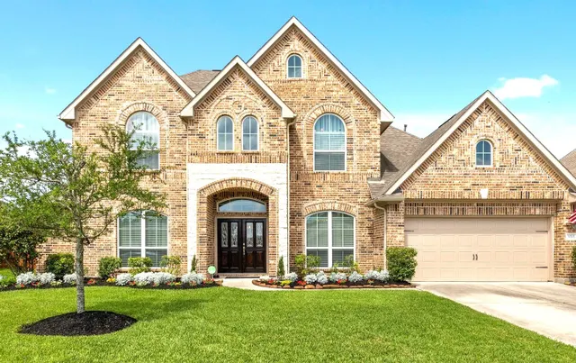 Popular Estates Of Legends Trace Real Estate