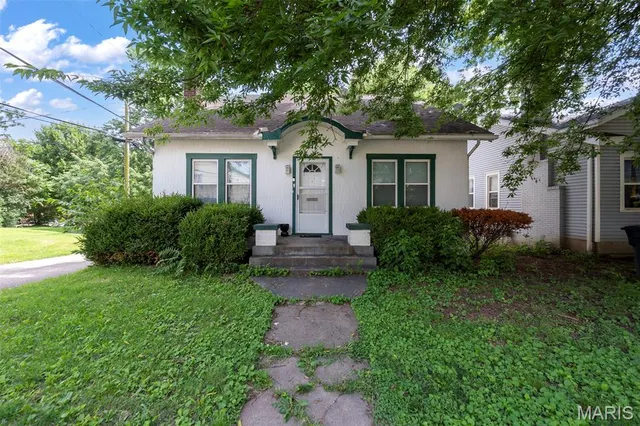 Popular Range F Real Estate