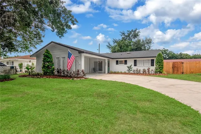 Popular DEL RIO ESTATES UNIT 8 Real Estate