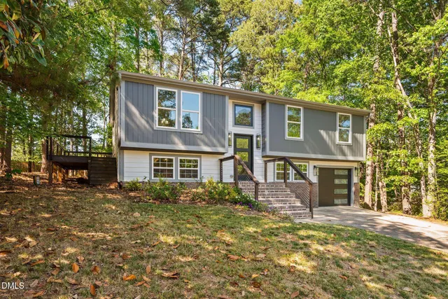Popular Crown Oaks Real Estate