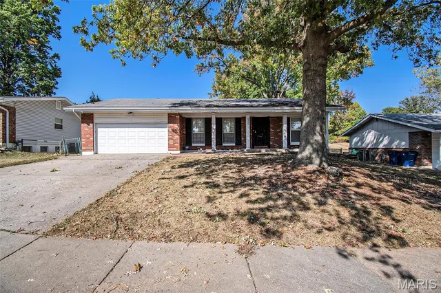 Popular Seven Hills 1 Real Estate