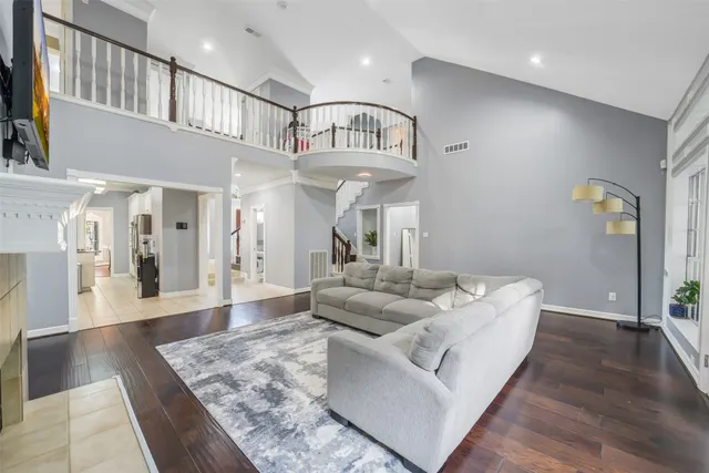 Popular Sugar Creek Sec 34 Real Estate