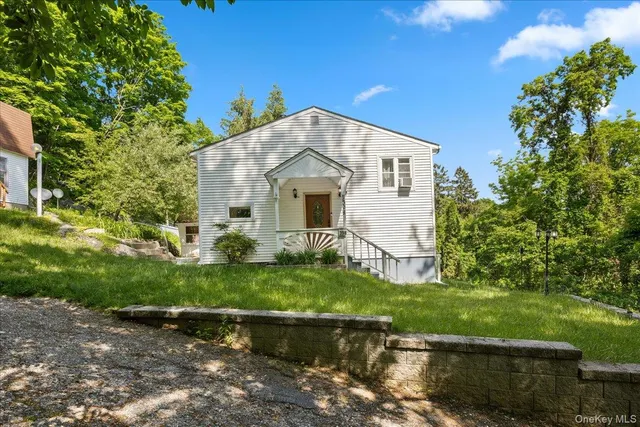 Popular Jefferson Valley Real Estate