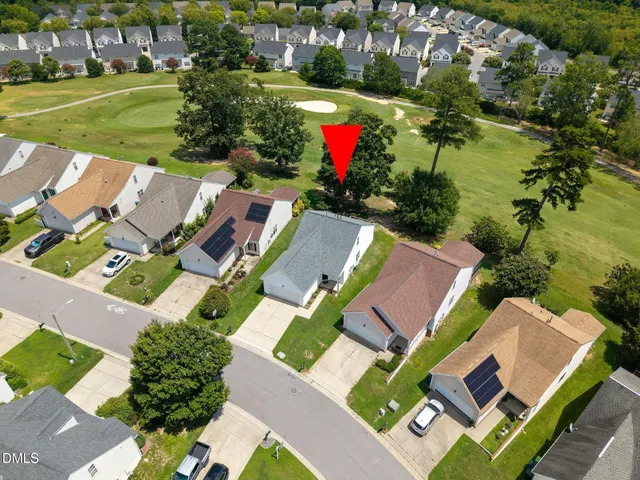 Expensive Castle Pines at Hedingham on the Neuse Real Estate