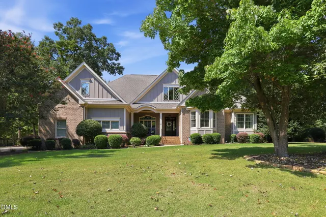 Popular Lance Ridge Real Estate