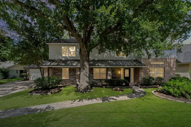 Popular Champions South Real Estate