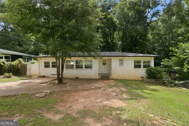 Cheap Holiday Hills Real Estate