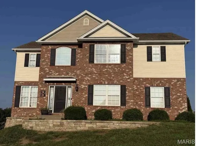 Popular Holtgrewe Farms Real Estate
