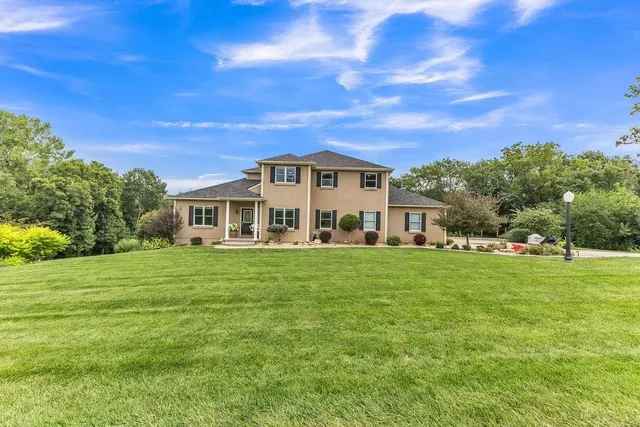 Popular Country Club Real Estate