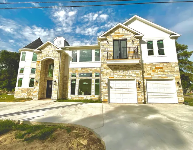 Popular Long Point Woods Sec 03 Real Estate