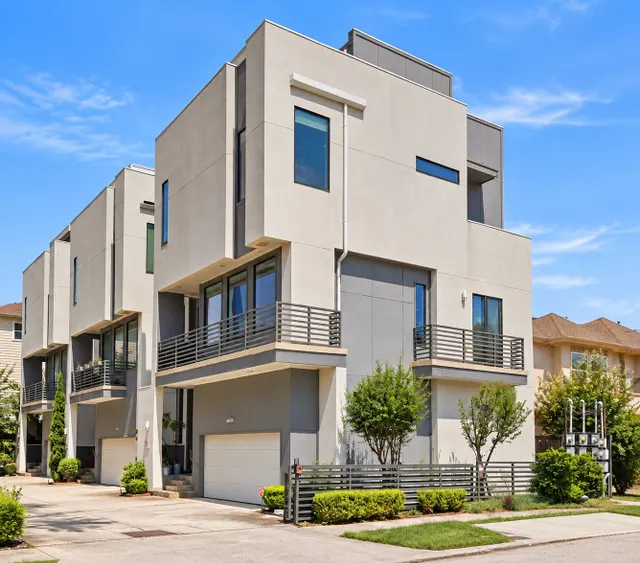 Popular Petty Street Terrace Real Estate