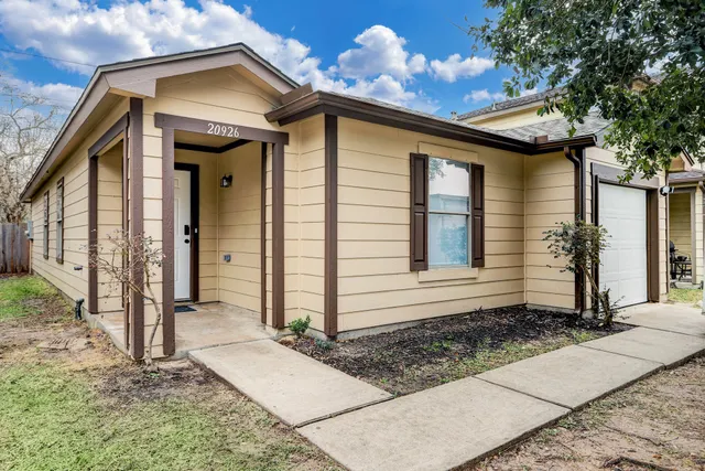Popular Kenswick Forest Sec 03 Real Estate