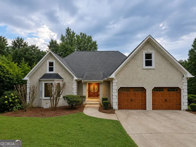 Expensive HIGHLAND POINTE Real Estate