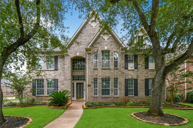 Popular Meadow Lakes, Section 2 Real Estate