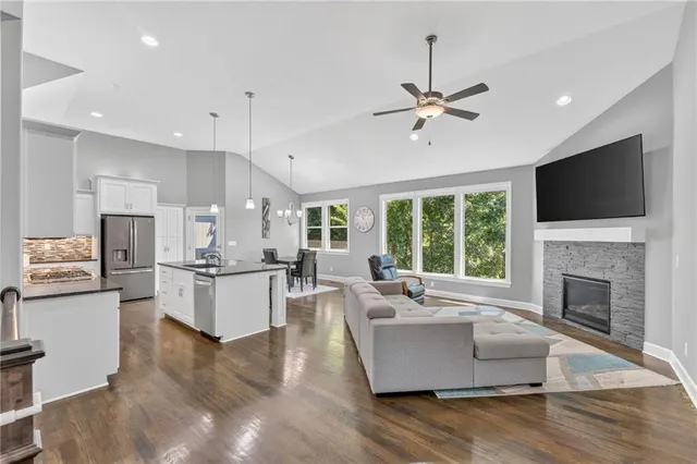 Popular Villas at Coventry Real Estate