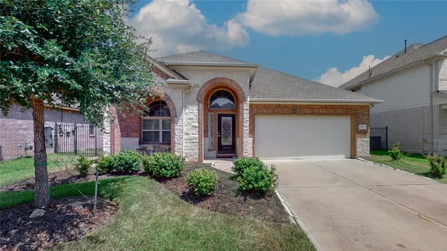 Cheap Marcello Lakes Real Estate